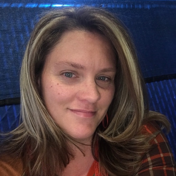 Meet your Posher, Kate - Picture 4 of 4